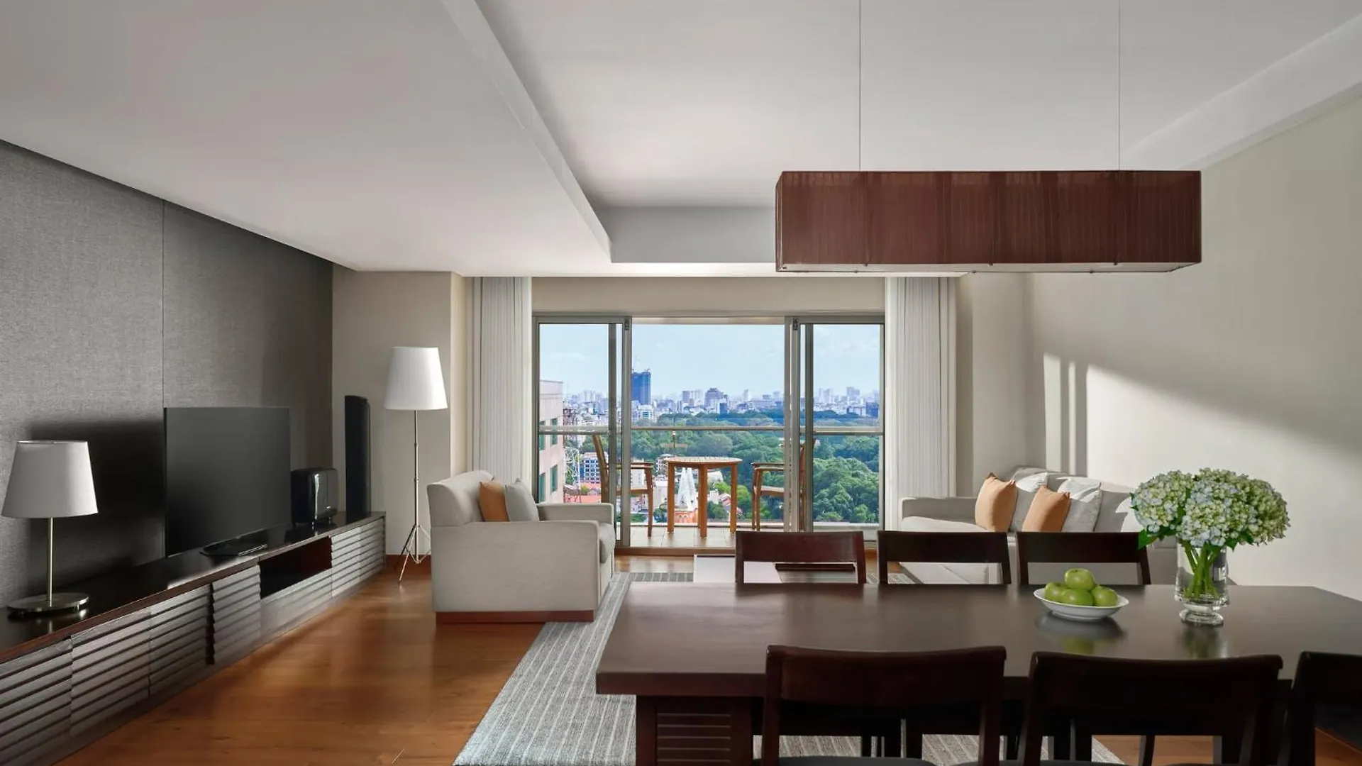 Intercontinental Residences Saigon, An Ihg Hotel